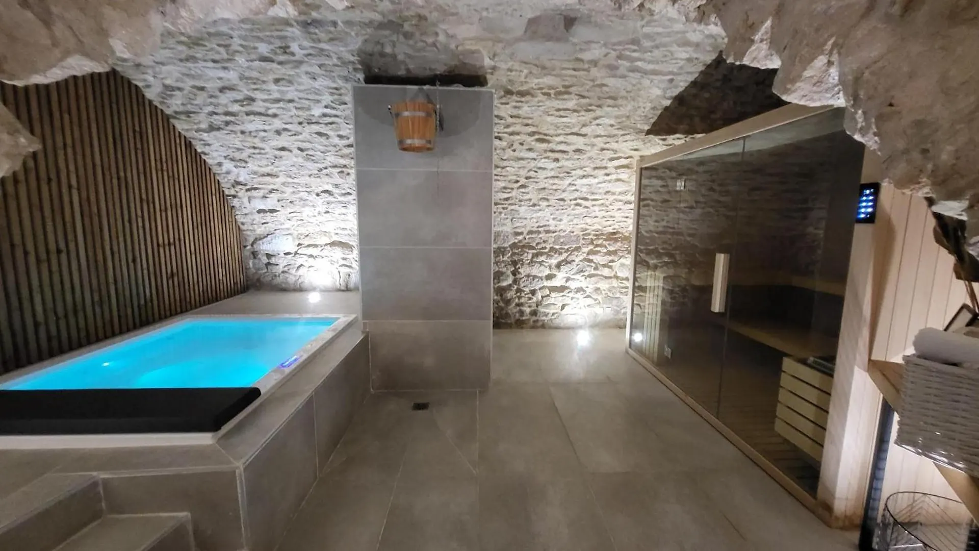 Au Ralenti Du Lierre Hotel Beaumettes 0*,