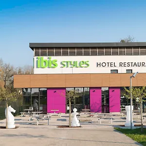 https://brit-hotel-eco-sweet.midi-pyreneeshotels.com